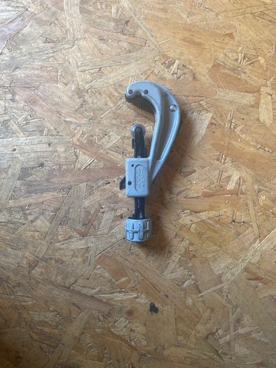 RIDGID Tube Cutters #151