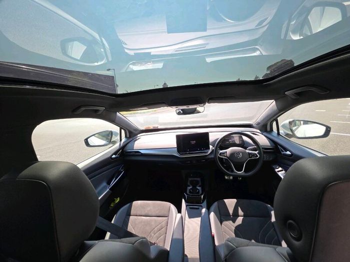 VW ID 4 Pro Plus 286HP Panoramic Roof
