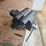 Bench vice Image 4