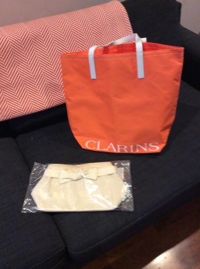 FREE Tote Bag or make up bag - Clarins Body Hydration Essentials- Brand New Boxed 3 piece Set