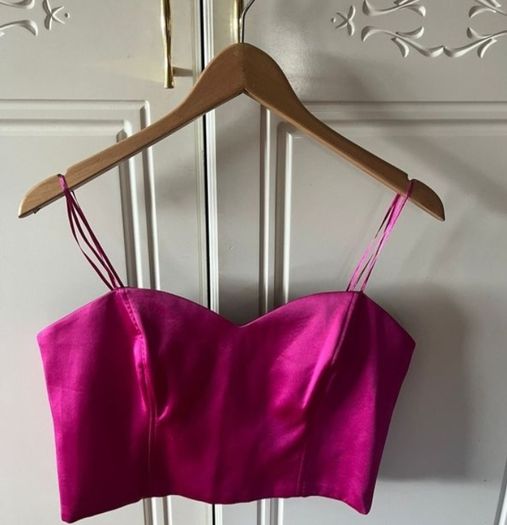 ladies cropped tops