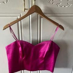 ladies cropped tops