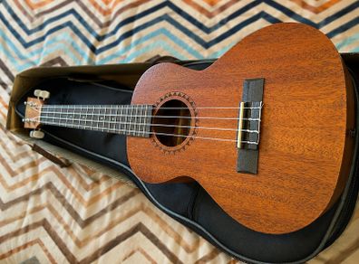 Kala KA-15T Mahogany Tenor Ukulele - Excellent Condition