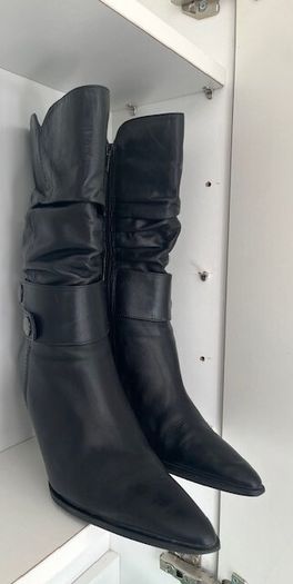 Marco Tozzi  Black leather boots-Softest Leather High Heels Size Uk 6 Eu 39.  Elegant.  In SUPER Condition.