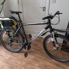 Jupiter Atlas 26" Bike with Child Seat