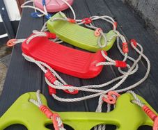 Swing seat