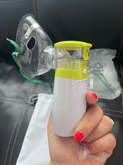 Laica portable aerosol dispenser