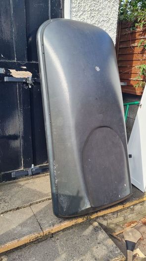 Roofbox Volvo (rent)