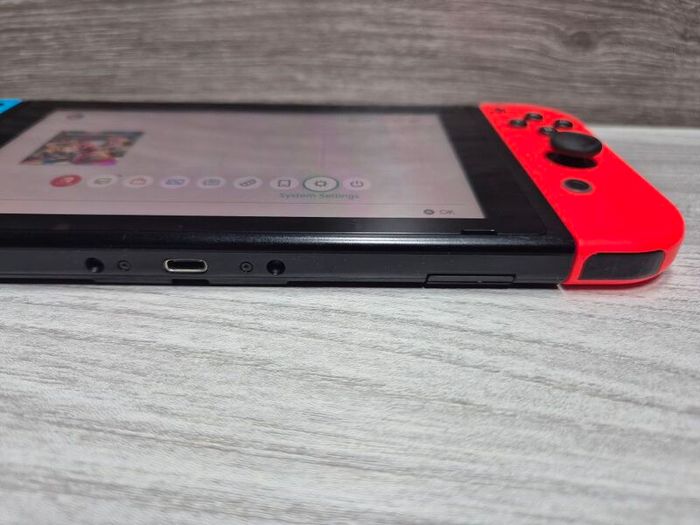 Nintendo Switch V2 32GB Handheld Console With Mix Joy-Cons - Excellent Condition