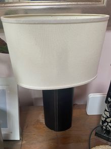 Table lamp