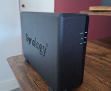 Synology DS118