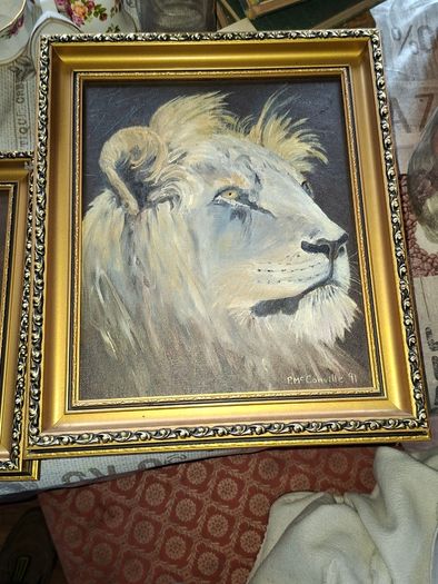 2 Genuine Paintings of a Lion and a Tiger in a Gilded Frames