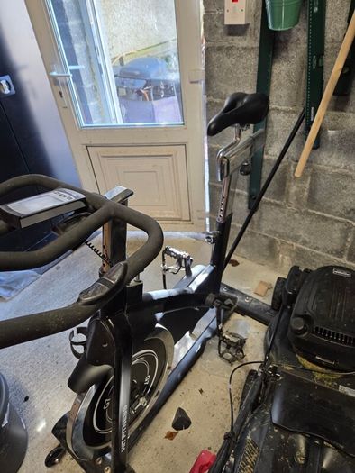 HIT Fitness G7 Spin Bike