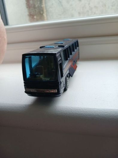 model bus