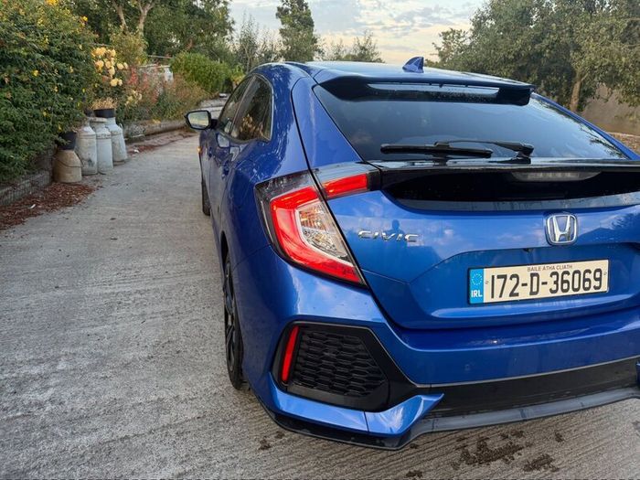 2017 Honda civic 1.0 Automatic