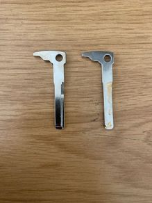 Mercedes Benz - Uncut Key W204