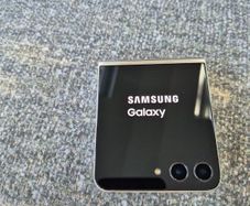 Samsung Galaxy Zflip 5