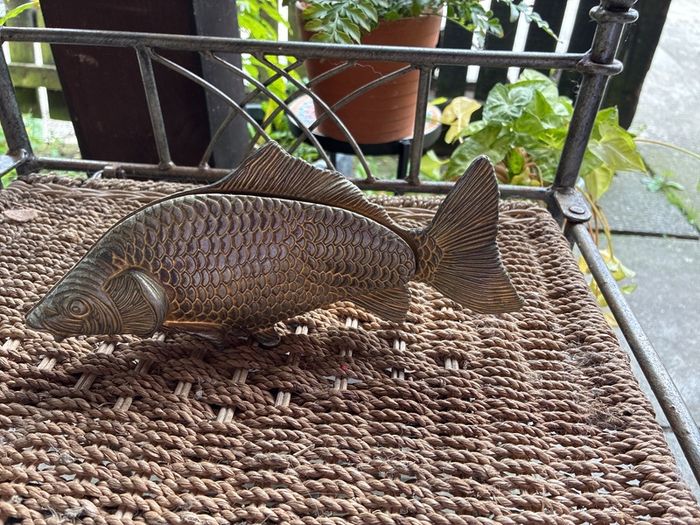 Fish Menu holder
