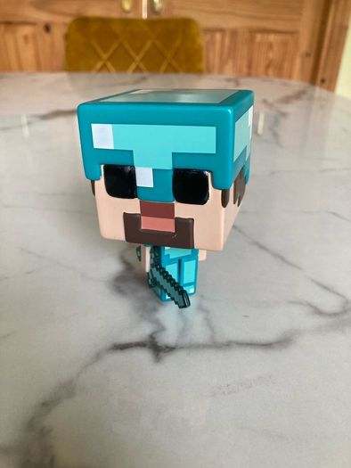 2017 Minecraft Steve in Diamond Armour Funko Pop