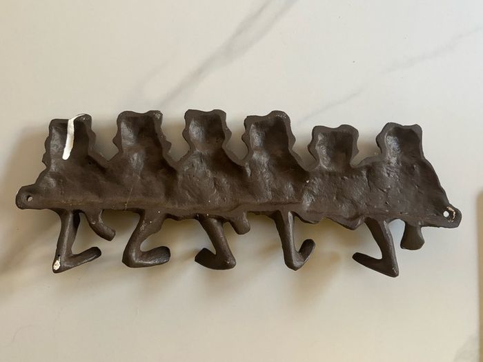Decorative Cast Iron Frog Wall Hook