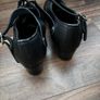 Heavy shoes Image 4