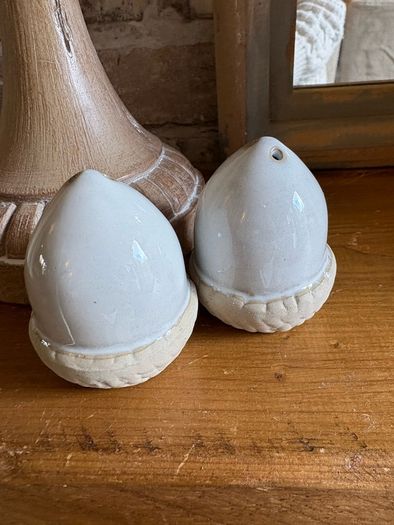 New acorn salt and pepper shakers