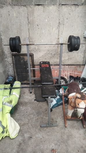 Weight bench