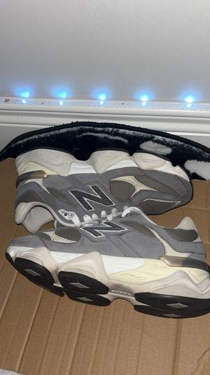 New Balance 9060