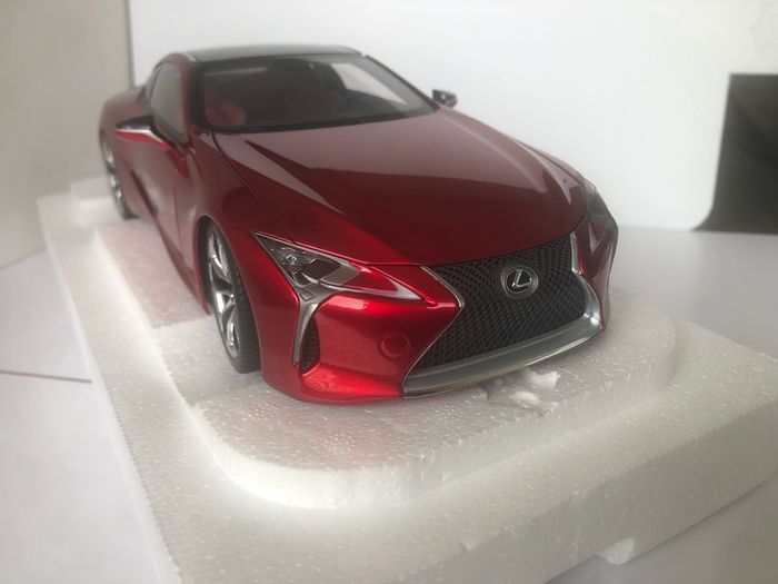 model cars Autoart, minichamps, Otto, Norev etc