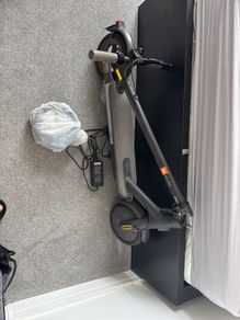 Xiaomi Mi Electric Scooter 1S with spare tyre