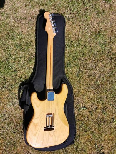 Fender Stratocaster Lite Ash
