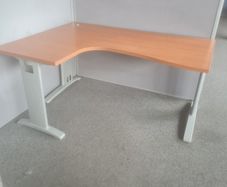 managers corner office desks