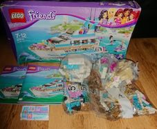 Lego Friends Dolphin Cruiser 41015