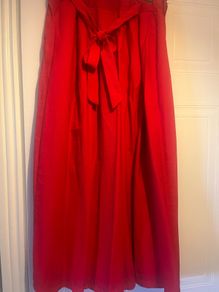 Uni size . beautiful red color