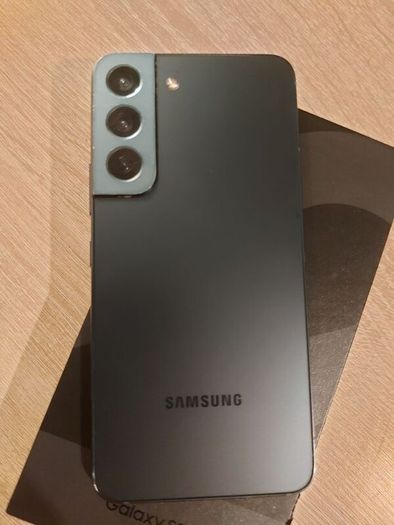 Samsung S22 128GB Mobile Phone