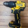 Dewalt drill Image 2