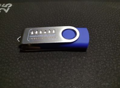 2GB  USB Flashdrive. Free Postage!