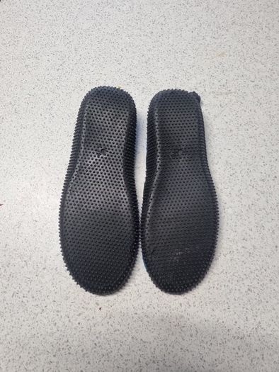 Swim Aqua shoes size 3
