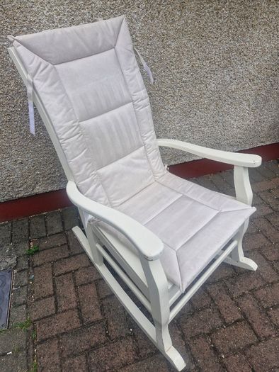 Rocking chair