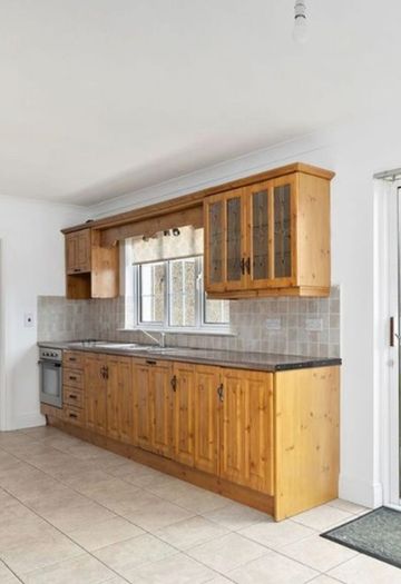 Kitchen Cabinet