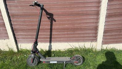 M365 Scooter (for parts)