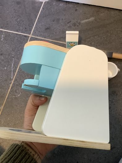 Wooden play coffee machine (Lidl)