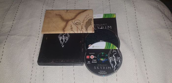 Skyrim Legendary Edition Top XBox 360 Game for sale  here