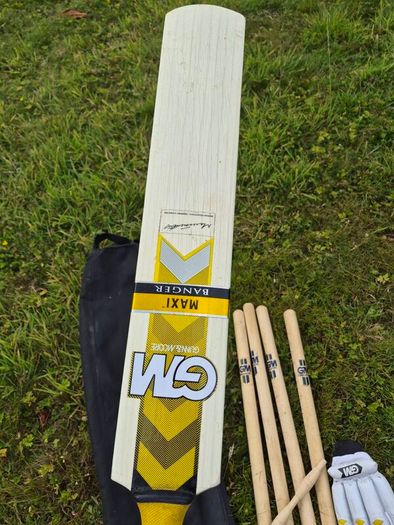 Gunn & Moore GM Maxi Select Adult Cricket Bat