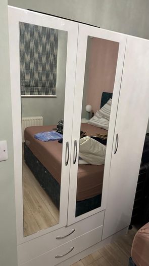 Mirror doors wardrobe