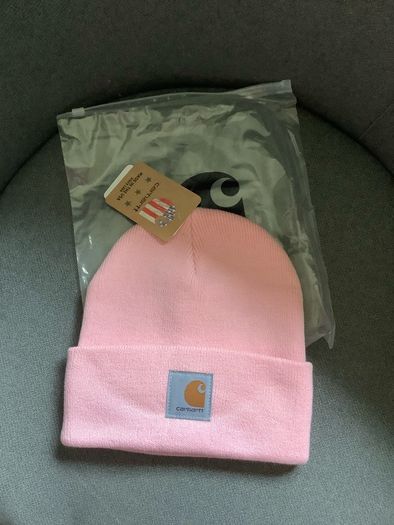 CARHARTT pink hat / new