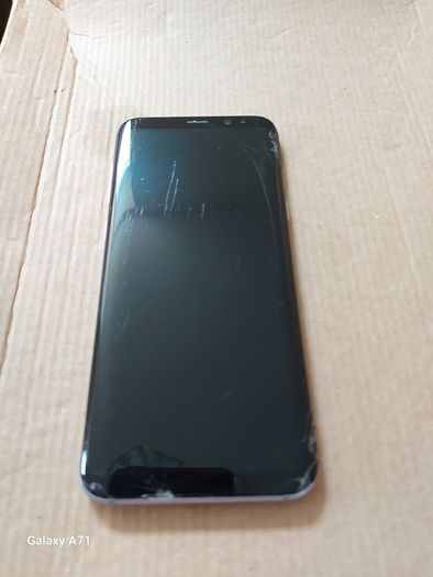 6 Mobile Phones for parts or repair, not powering on
