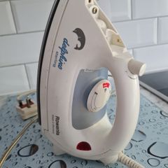Steam iron