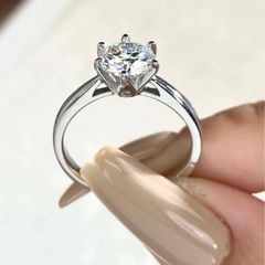 engagement ring