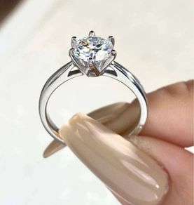 engagement ring